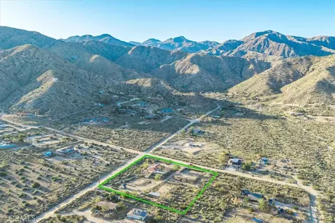 View/Area - 10341 Pinon Ave, Morongo Valley, CA 92256 photo 4 of 6