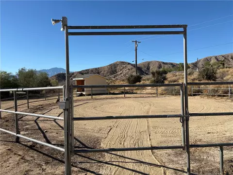 Exterior - 10341 Pinon Ave, Morongo Valley, CA 92256 photo 28 of 35