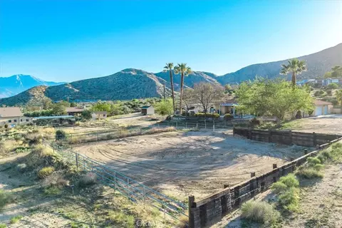 Exterior - 10341 Pinon Ave, Morongo Valley, CA 92256 photo 31 of 35