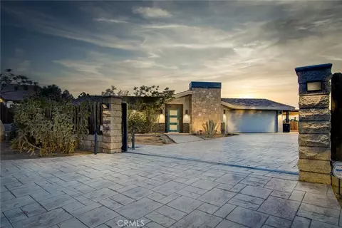 7320 Sherwood Rd, Joshua Tree, CA 92252