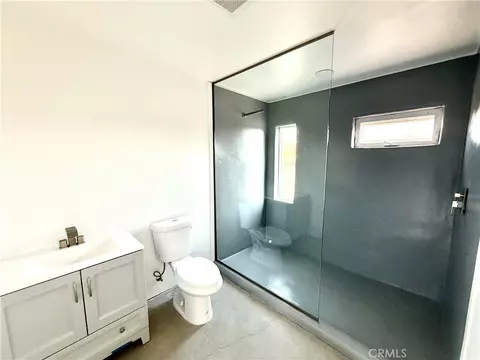 Bath - 9640 Lanning Ln, Morongo Valley, CA 92256 photo 1 of 4