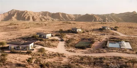 4687 Border Ave, Joshua Tree, CA 92252