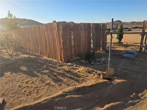 55560 Massachusets Ave, Landers, CA 92285 photo 5