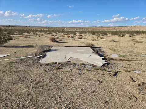 5400 Shoshone Valley Rd, Twentynine Palms, CA 92277