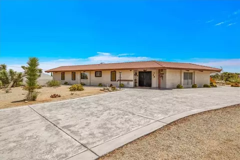 58573 Santa Maria Dr, Yucca Valley, CA 92284