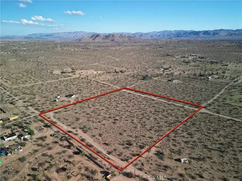 11 El Dorado Ave, Yucca Valley, CA 92284