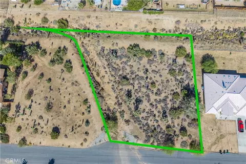 17 San Diego, Yucca Valley, CA 92284