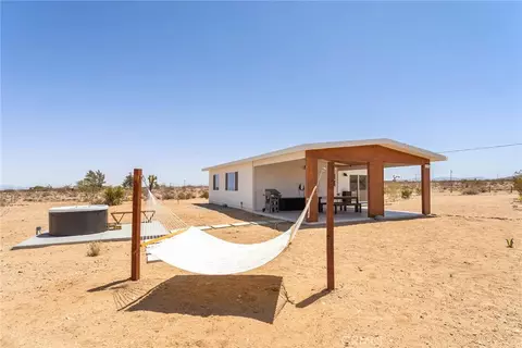 473 Bowman, Landers, CA 92285