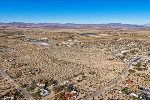 1234 Samarkand Dr, Twentynine Palms, CA 92277