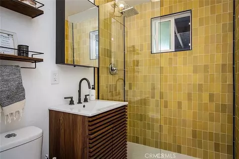 Bath - 1856 Cambria, Landers, CA 92285 photo 1 of 3
