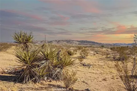 1856 Cambria, Landers, CA 92285 photo 30