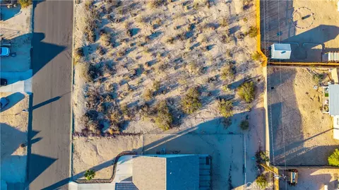 6859 Pine Springs Ave, Twentynine Palms, CA 92277