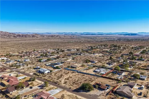 7201 Olympic Rd, Joshua Tree, CA 92252