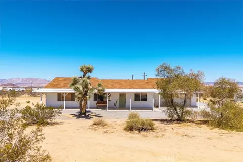 59700 Napa Rd, Landers, CA 92285