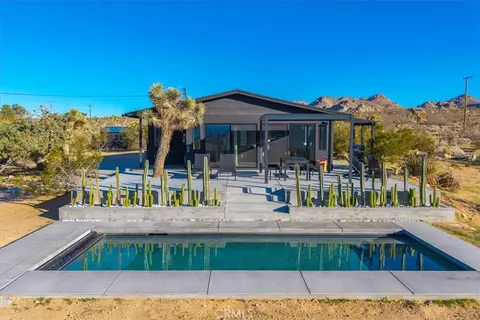 8729 Rock Haven Rd, Joshua Tree, CA 92252