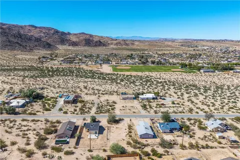 7025 Mission Ave, Twentynine Palms, CA 92277