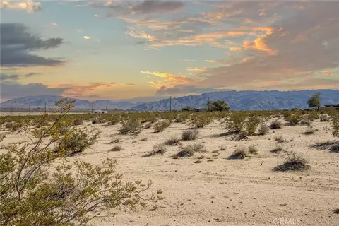 1111 Desert Hts, Twentynine Palms, CA 92277