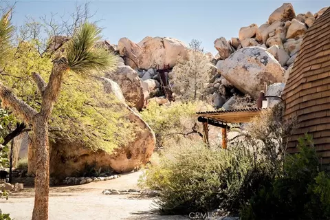 Exterior - 66075 Foothill, Joshua Tree, CA 92252 photo 16 of 25