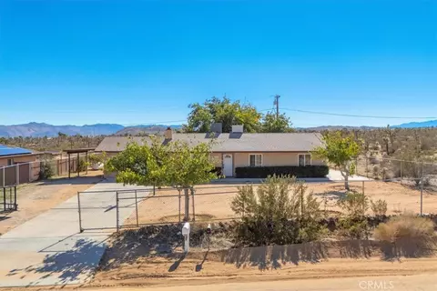 58169 Canterbury, Yucca Valley, CA 92284