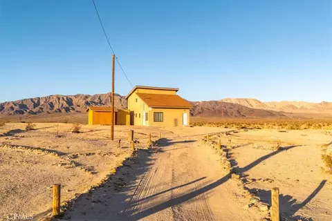 83874 Valle Vista Rd, Twentynine Palms, CA 92277