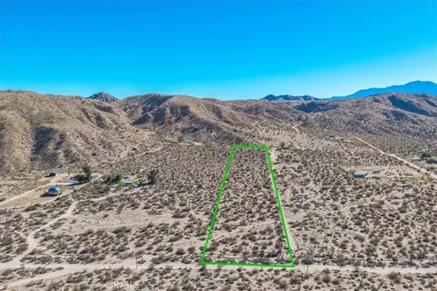 4321 Padre Rd, Morongo Valley, CA 92256