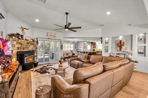8367 Elk Trl, Yucca Valley, CA 92284