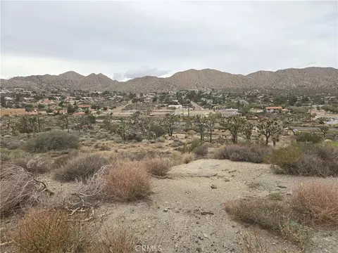 1234 Onaga Trl, Yucca Valley, CA 92284