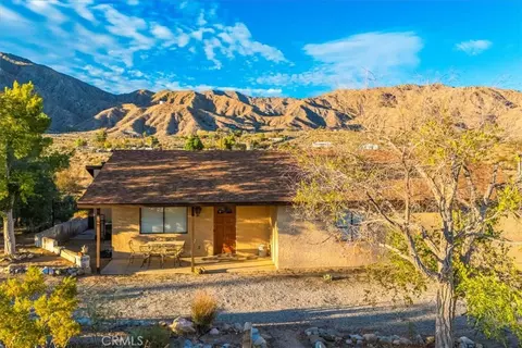 9467 N Star Trl, Morongo Valley, CA 92256