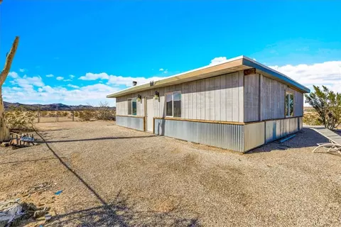 67980 Valle Vista Rd, Twentynine Palms, CA 92277