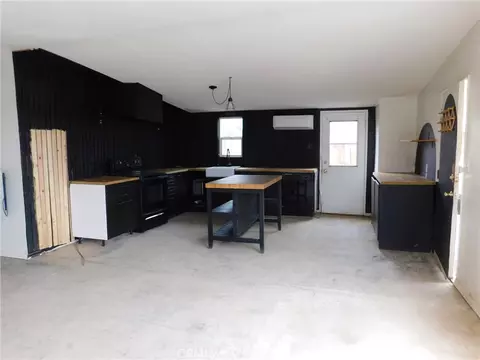 Kitchen - 73741 Serrano, Twentynine Palms, CA 92277 photo 1 of 3