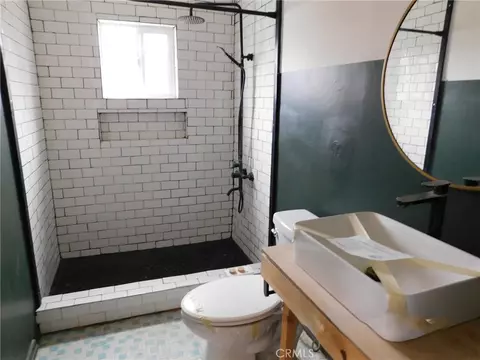 Bath - 73741 Serrano, Twentynine Palms, CA 92277 photo 1 of 2