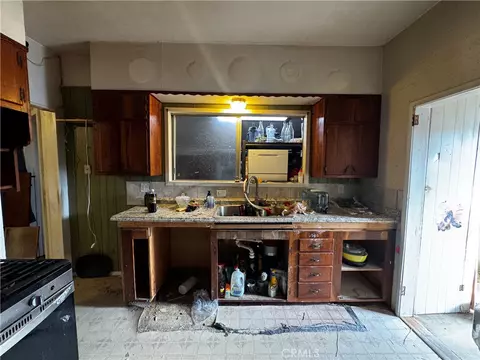Kitchen - 203 Walnut St, Needles, CA 92363 photo 1 of 2
