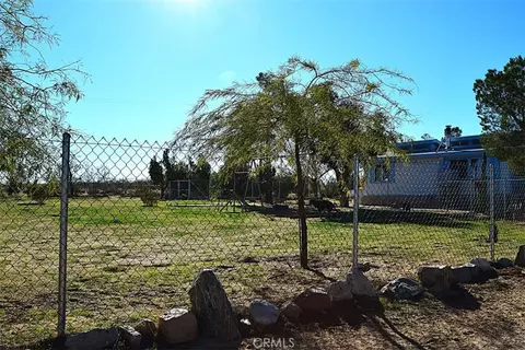 56788 Encantado Rd, Landers, CA 92285 photo 32
