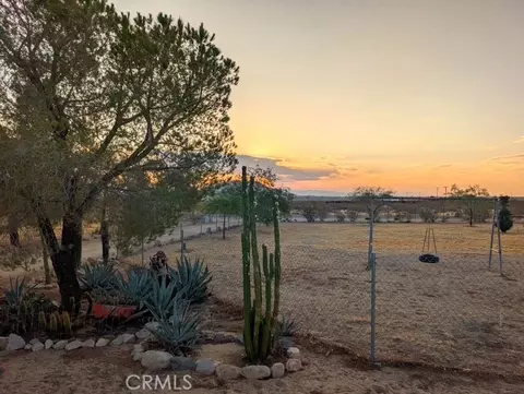 56788 Encantado Rd, Landers, CA 92285 photo 11