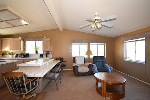 56788 Encantado Rd, Landers, CA 92285 photo 15