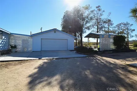 56788 Encantado Rd, Landers, CA 92285 photo 4