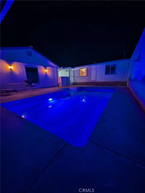 56788 Encantado Rd, Landers, CA 92285 photo 8
