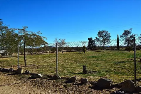 56788 Encantado Rd, Landers, CA 92285 photo 31
