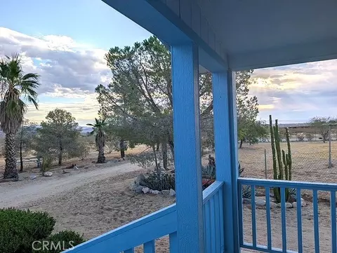 56788 Encantado Rd, Landers, CA 92285 photo 8