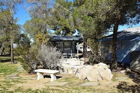 56788 Encantado Rd, Landers, CA 92285 photo 31