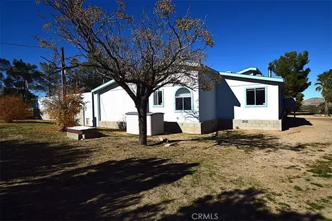 56788 Encantado Rd, Landers, CA 92285 photo 5