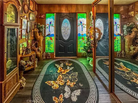 Entry Way - 1415 Tamarack Ln, Needles, CA 92363 photo 1 of 2