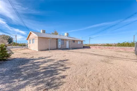 Exterior - 6535 El Sol Ave, Twentynine Palms, CA 92277 photo 6 of 9