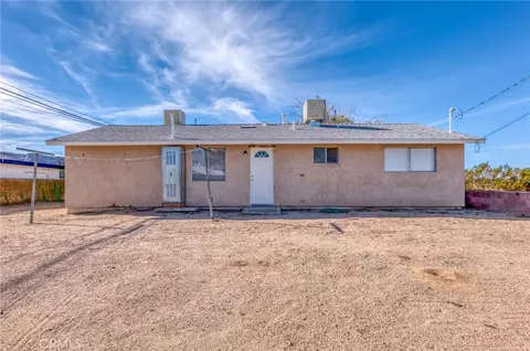 Exterior - 6535 El Sol Ave, Twentynine Palms, CA 92277 photo 5 of 9
