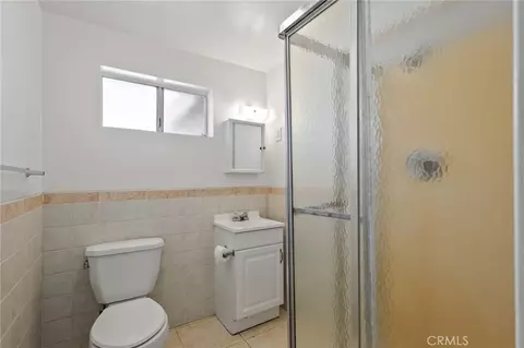 Bath - 6535 El Sol Ave, Twentynine Palms, CA 92277 photo 1 of 2