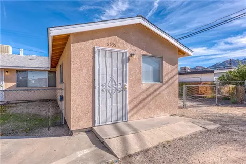 Exterior - 6535 El Sol Ave, Twentynine Palms, CA 92277 photo 3 of 9