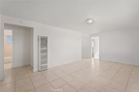 Living - 6535 El Sol Ave, Twentynine Palms, CA 92277 photo 2 of 4