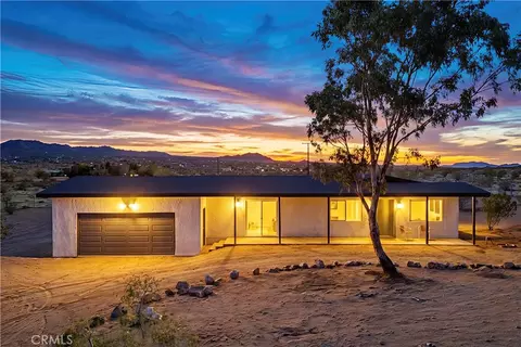 2670 N Sage Ave, Landers, CA 92285