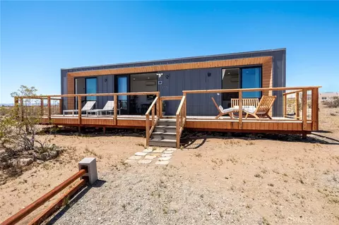 1375 Fortuna Ave, Landers, CA 92285