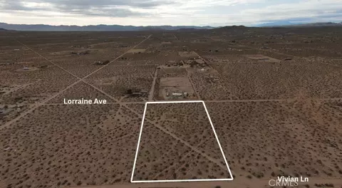 60396 Lorraine, Landers, CA 92285 photo 9